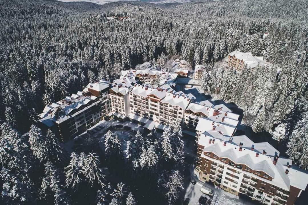 Апартамент С-59 В Апарт-Хотел Боровец Гардънс Exterior foto
